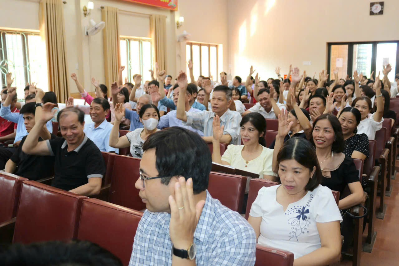 Xã Vạn Xuân tổ chức hội nghị lấy ý kiến về dự thảo Đề án sắp xếp cơ sở giáo dục mầm non, phổ thông công lập trên địa bàn