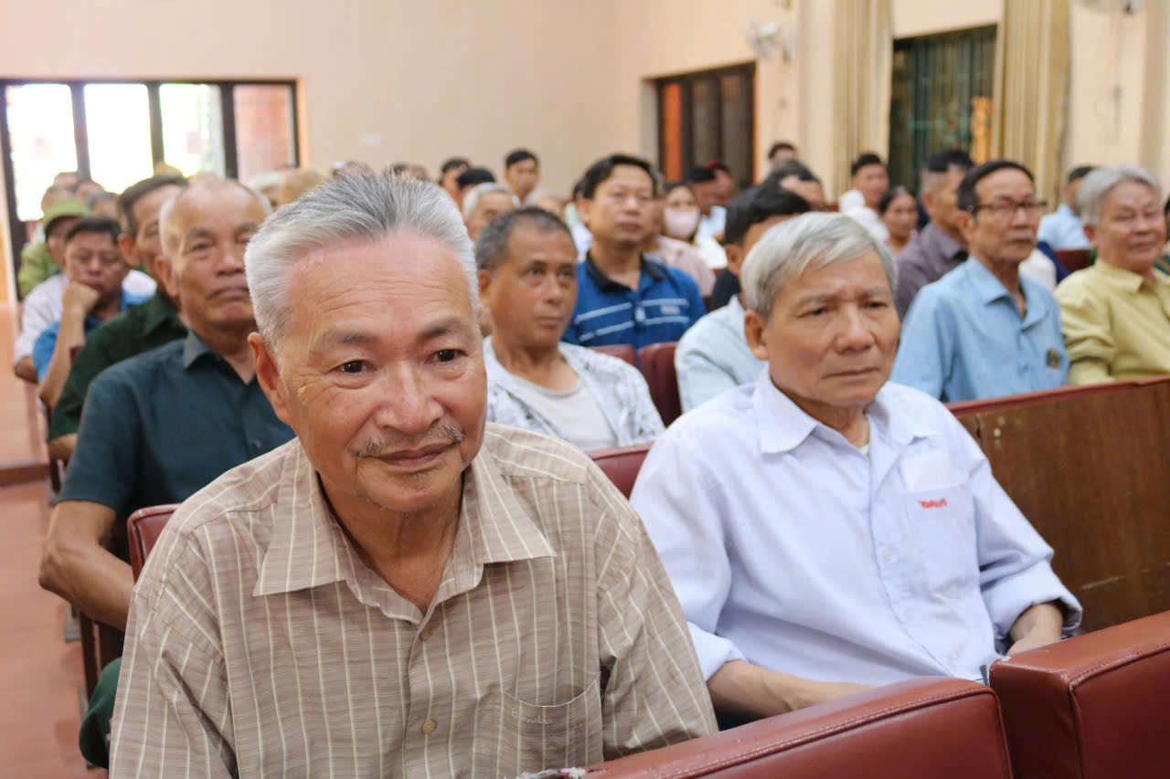 Xã Vạn Xuân quyết tâm thực hiện chiến dịch lấy mẫu ADN các phần mộ liệt sĩ chưa xác định thông tin - trọn vẹn đạo lý "Uống nước nhớ nguồn".