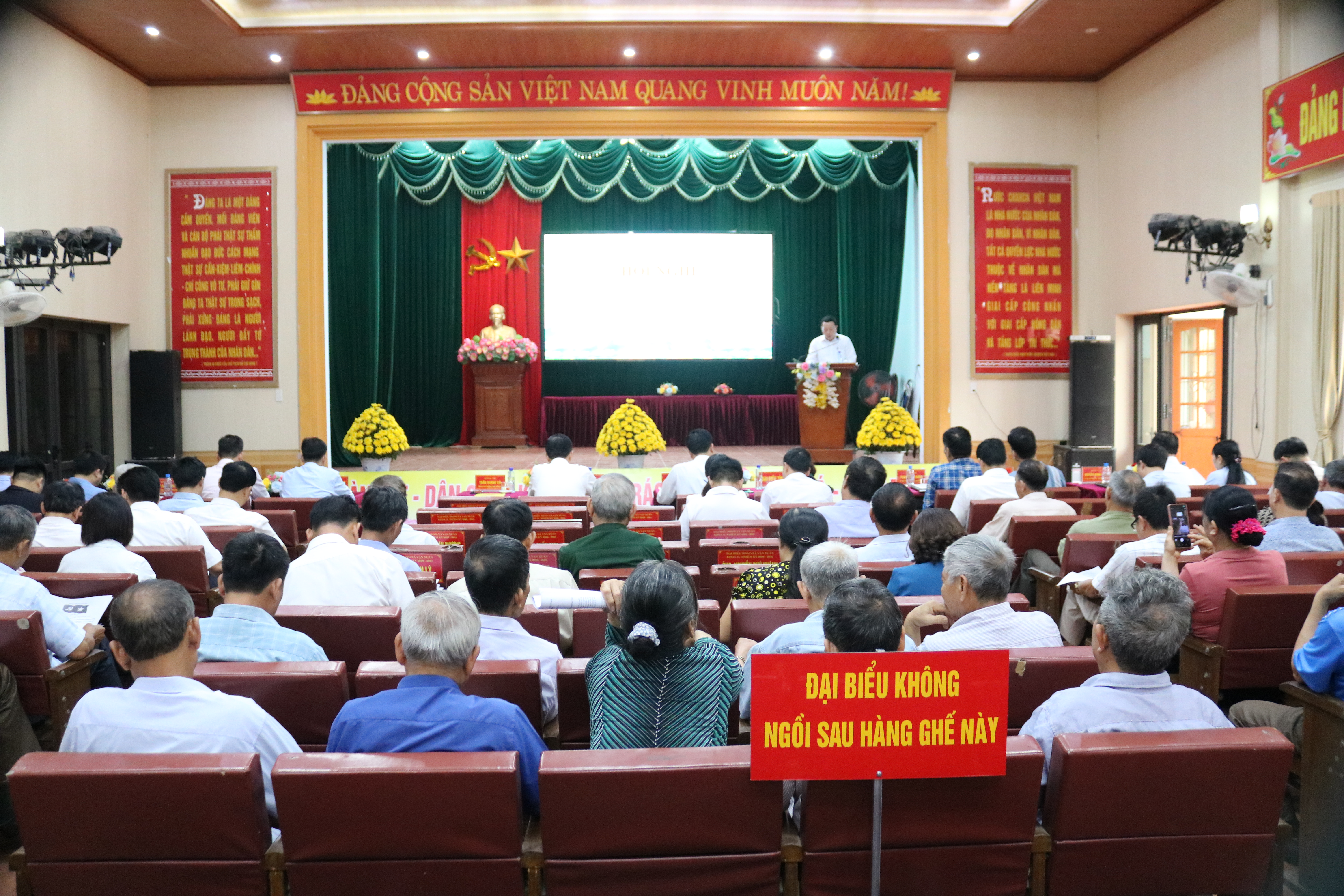 ĐẢNG ỦY XÃ VẠN XUÂN TỔ CHỨC HỘI NGHỊ RA MẮT MÔ HÌNH “DÂN VẬN KHÉO 1+10”