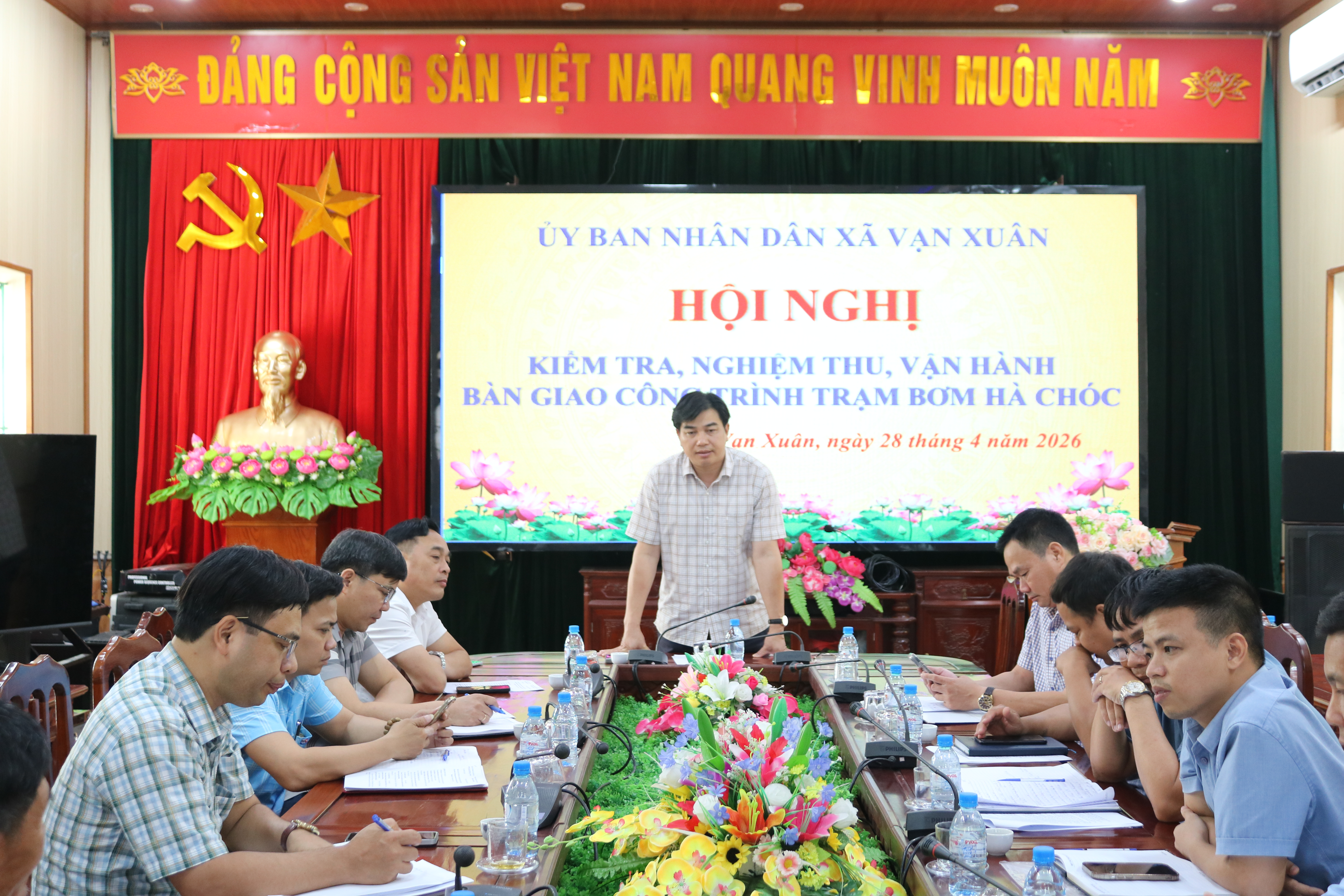 Xã Vạn Xuân tổ chức hội nghị nghiệm thu công trình Trạm bơm Hà Tróc