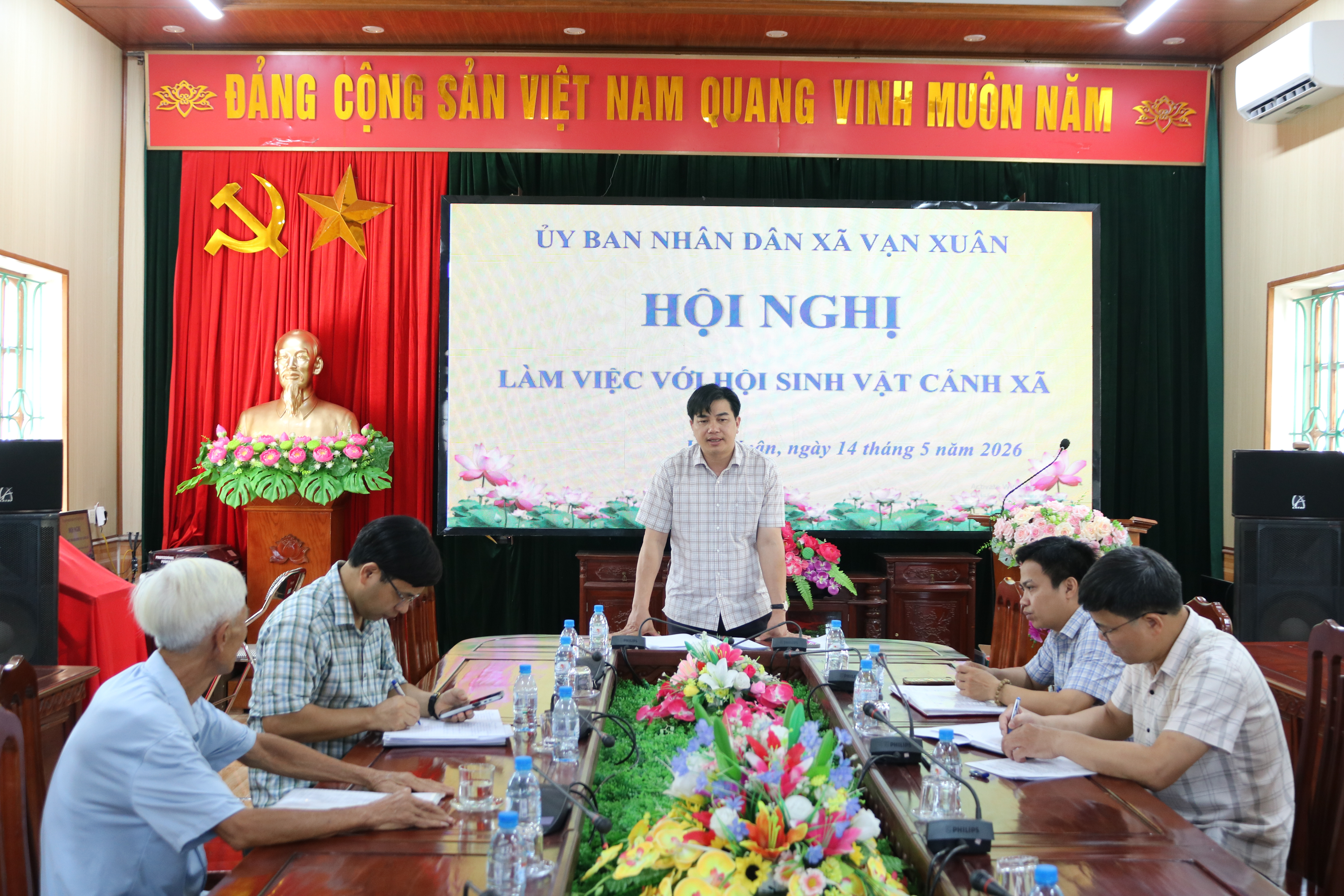 Hội nghị thống nhất công tác chuẩn bị đại hội hội  Sinh vật cảnh xã Vạn Xuân lần thứ nhất