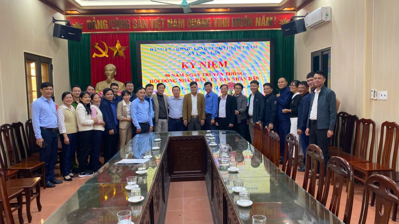 HỘI NGHỊ GẶP MẶT NHÂN DỊP KỶ NIỆM 80 NĂM NGÀY THÀNH LẬP HỘI ĐỒNG NHÂN DÂN VÀ ỦY BAN HÀNH CHÍNH CÁC CẤP NAY LÀ ỦY BAN NHÂN DÂN (22/11/1945-22/11/1925)