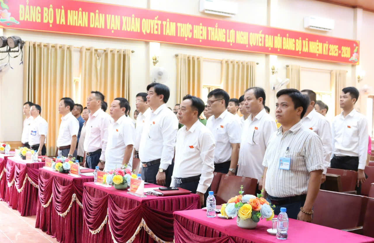 HĐND xã Vạn Xuân khóa II, nhiệm kỳ 2026 -2030 tổ chức thành công kỳ họp thường lệ giữa năm 2026