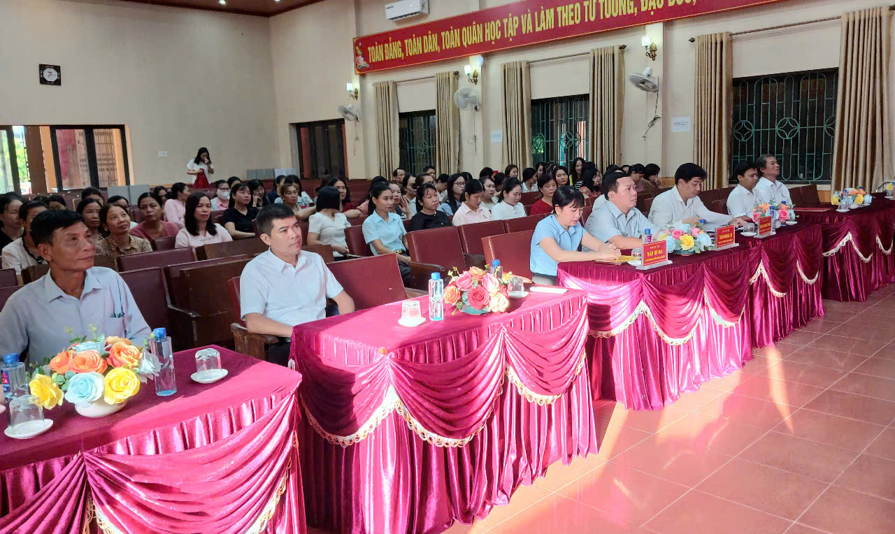 Hội nghị công bố các Quyết định về công tác cán bộ